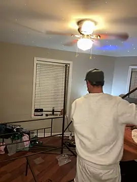 Snapshot of MnM4ever chatting on November 10, 2025, 3:05 am MnM4ever online show from November 10, 2025, 3:05 am