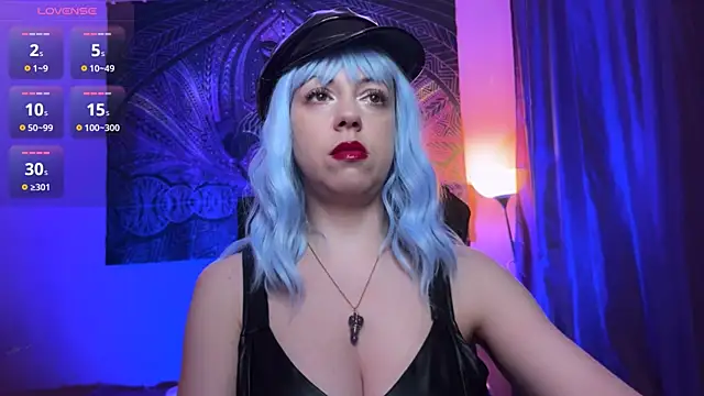 Snapshot of Helena__Femdom chatting on April 18, 2026, 7:58 pm Helena Femdom online show from April 18, 2026, 7:58 pm
