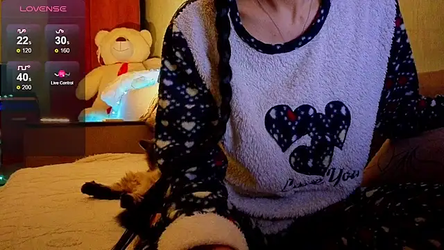 Miss Flexi fit online show from November 14, 2025, 10:18 pm