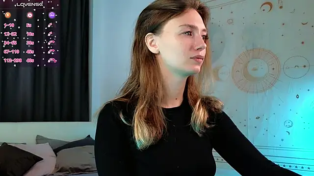 Snapshot of SwettyMolly chatting on September 19, 2025, 6:15 am SwettyMolly online show from September 19, 2025, 6:15 am