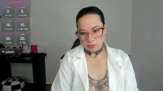 Snapshot of Sex-Psychology chatting on February 2, 2026, 9:13 pm Sex-Psychology online show from February 2, 2026, 9:13 pm