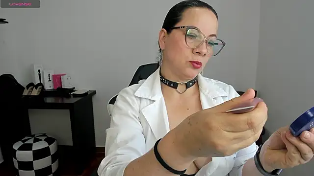 Snapshot of Sex-Psychology chatting on February 27, 2026, 6:19 pm Sex-Psychology online show from February 27, 2026, 6:19 pm