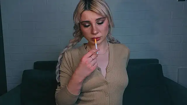 Ashley-Urban online show from March 18, 2026, 12:36 am