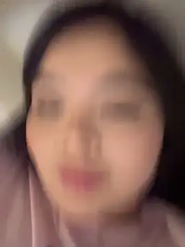 Snapshot of IsabellaAllen chatting on December 4, 2025, 1:04 am IsabellaAllen online show from December 4, 2025, 1:04 am