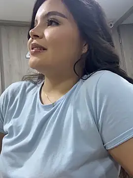 IsabellaAllen online show from April 9, 2026, 1:38 am