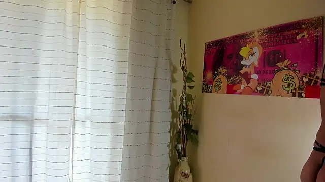 Snapshot of dirty_crazy_party chatting on November 2, 2025, 6:43 pm dirty crazy party online show from November 2, 2025, 6:43 pm