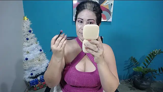 Snapshot of Sunny_rayz_ chatting on January 7, 2026, 10:07 am Sunny rayz online show from January 7, 2026, 10:07 am