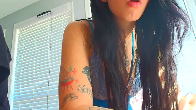 Snapshot of bestorbetter chatting on February 24, 2025, 6:15 pm bestorbetter online show from February 24, 2025, 6:15 pm