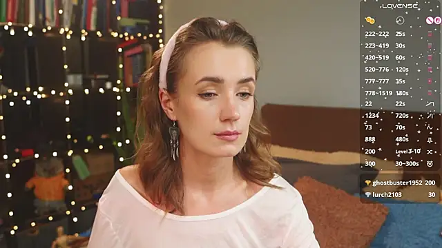 Snapshot of bananya_kitty chatting on December 20, 2025, 10:39 pm bananya kitty online show from December 20, 2025, 10:39 pm