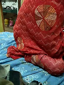 Snapshot of COUPLLE_VILLAGE chatting on February 6, 2026, 11:19 pm COUPLLE VILLAGE online show from February 6, 2026, 11:19 pm