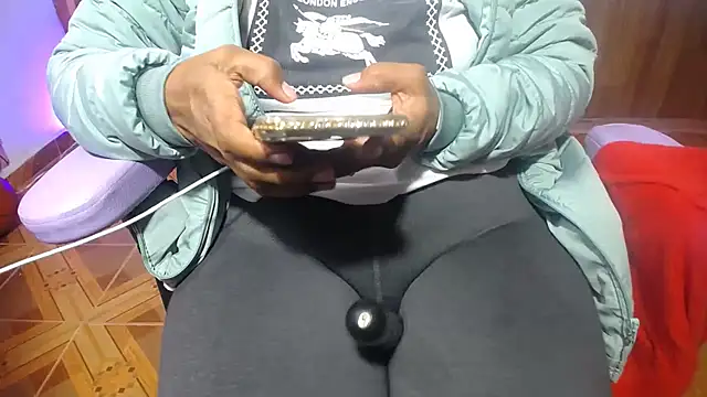 daleska ayala 1 online show from February 25, 2025, 7:14 pm