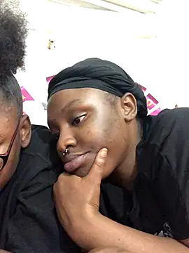 The wickles 4443 online show from October 21, 2025, 7:58 pm