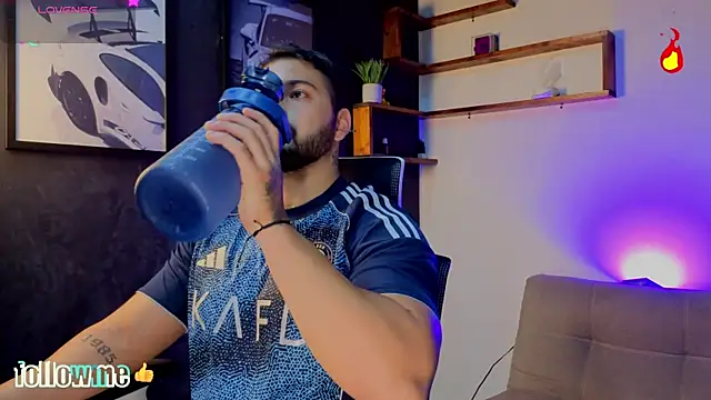 Andrew Brown online show from November 10, 2025, 4:28 pm