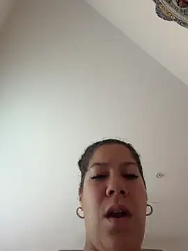 Bigbuttbrooklynn online show from May 2, 2026, 2:33 pm