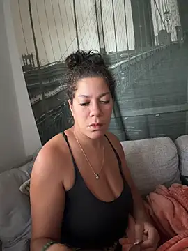 Bigbuttbrooklynn online show from May 4, 2026, 1:51 pm