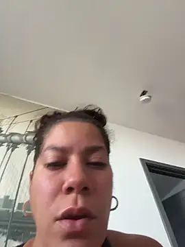 Bigbuttbrooklynn online show from May 5, 2026, 5:43 pm