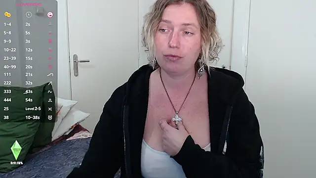 Snapshot of cumfun chatting on February 9, 2026, 6:23 pm cumfun online show from February 9, 2026, 6:23 pm