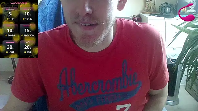 Snapshot of Love_Bert chatting on March 12, 2026, 8:31 am Love Bert online show from March 12, 2026, 8:31 am