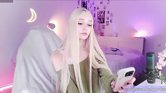 Snapshot of babymisa chatting on December 22, 2024, 2:27 pm babymisa online show from December 22, 2024, 2:27 pm