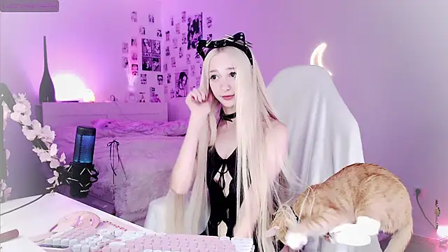 Snapshot of babymisa chatting on February 7, 2025, 3:08 pm babymisa online show from February 7, 2025, 3:08 pm