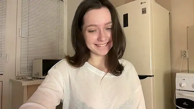 Snapshot of _liatris_ chatting on October 5, 2025, 2:37 pm liatris online show from October 5, 2025, 2:37 pm