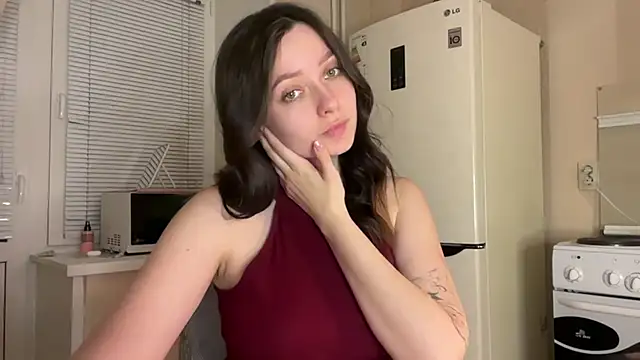 Snapshot of _liatris_ chatting on October 21, 2025, 5:57 pm liatris online show from October 21, 2025, 5:57 pm