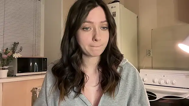  liatris  online show from November 17, 2025, 2:56 pm