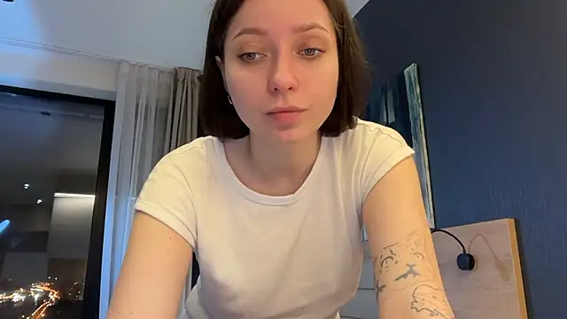 Snapshot of _liatris_ chatting on January 18, 2026, 4:33 pm liatris online show from January 18, 2026, 4:33 pm