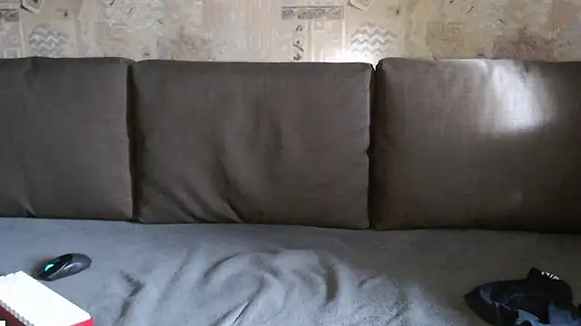 Snapshot of Student_Oliver chatting on March 8, 2026, 8:29 am Student Oliver online show from March 8, 2026, 8:29 am