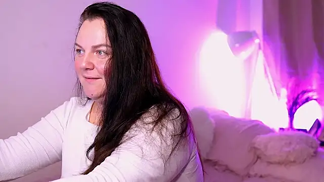 ameliaminkx online show from November 28, 2025, 4:04 am