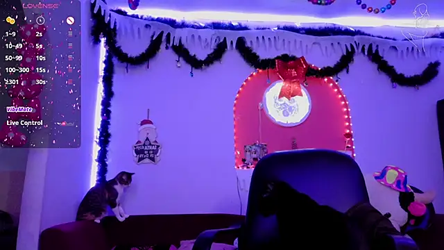 Snapshot of ValentinaMiller_ chatting on December 4, 2025, 4:48 pm ValentinaMiller online show from December 4, 2025, 4:48 pm