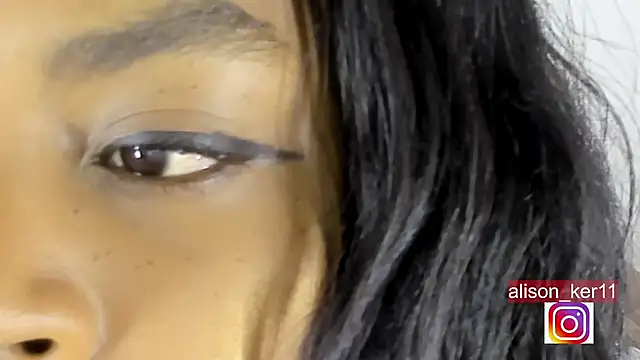 alison-ker3 online show from March 12, 2025, 9:34 am