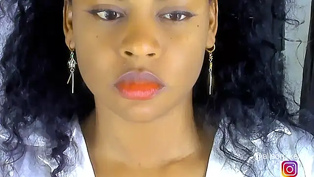 alison-ker3 online show from October 29, 2025, 7:21 am