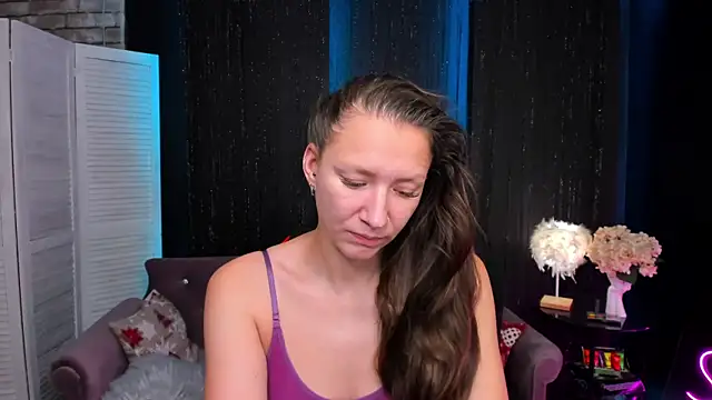 SarahCoksss online show from November 27, 2025, 12:02 am