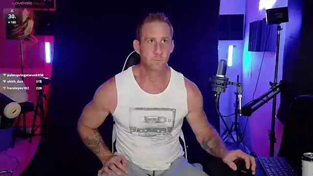 Snapshot of FiftyShadez chatting on September 14, 2025, 11:26 pm FiftyShadez online show from September 14, 2025, 11:26 pm