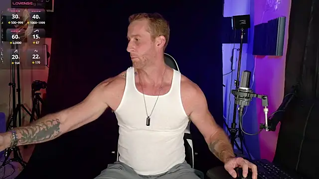 Snapshot of FiftyShadez chatting on September 21, 2025, 7:59 pm FiftyShadez online show from September 21, 2025, 7:59 pm