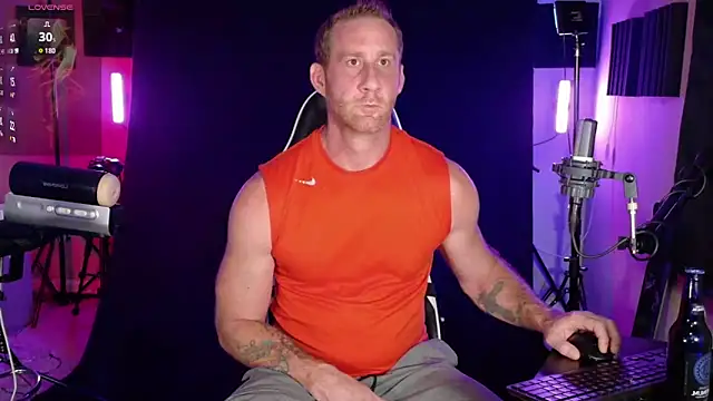 Snapshot of FiftyShadez chatting on September 25, 2025, 12:03 am FiftyShadez online show from September 25, 2025, 12:03 am