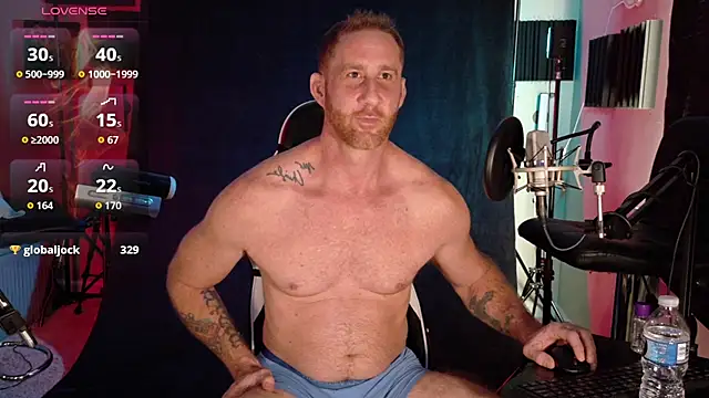 Snapshot of FiftyShadez chatting on November 14, 2025, 4:28 pm FiftyShadez online show from November 14, 2025, 4:28 pm