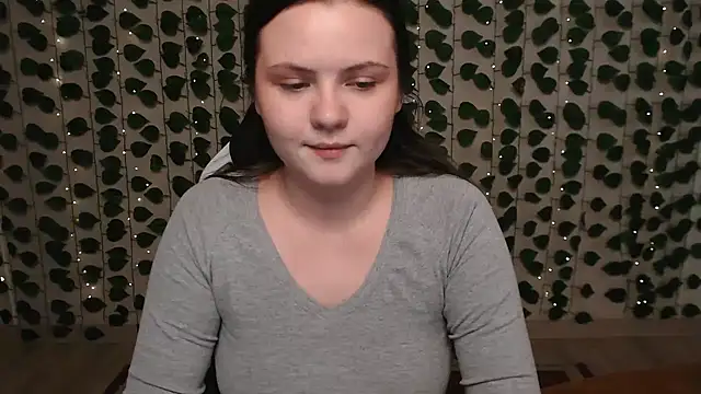 Snapshot of IxxiLiana chatting on February 14, 2025, 7:07 am IxxiLiana online show from February 14, 2025, 7:07 am