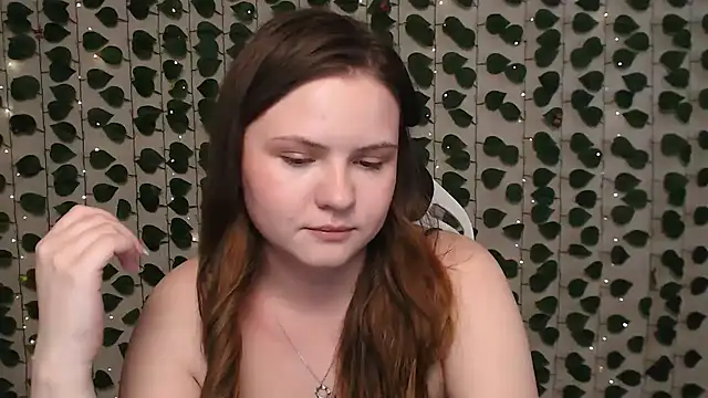 Snapshot of IxxiLiana chatting on February 15, 2025, 7:27 am IxxiLiana online show from February 15, 2025, 7:27 am