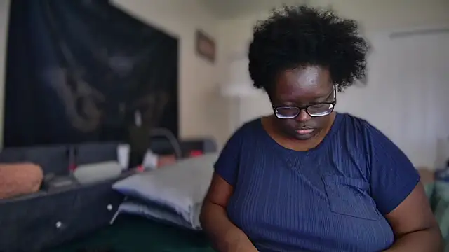 Snapshot of Yagurl__west chatting on January 28, 2025, 7:32 pm Yagurl west online show from January 28, 2025, 7:32 pm