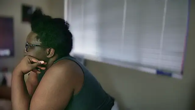 Snapshot of Yagurl__west chatting on February 24, 2025, 1:02 am Yagurl west online show from February 24, 2025, 1:02 am