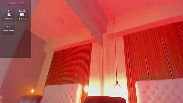 Snapshot of sweetlolihot_ chatting on February 1, 2026, 8:46 am sweetlolihot online show from February 1, 2026, 8:46 am