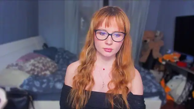 KlementinaBbG online show from November 2, 2025, 7:38 pm