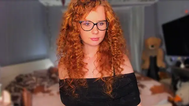 Snapshot of KlementinaBbG chatting on March 4, 2026, 8:37 pm KlementinaBbG online show from March 4, 2026, 8:37 pm