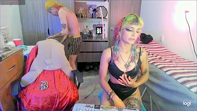 Snapshot of badeyes_crazygoat chatting on March 10, 2026, 12:15 am badeyes crazygoat online show from March 10, 2026, 12:15 am