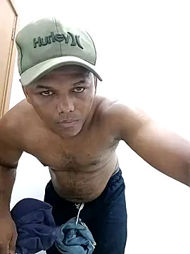 Snapshot of Mailsonp chatting on February 16, 2026, 4:58 pm Mailsonp online show from February 16, 2026, 4:58 pm