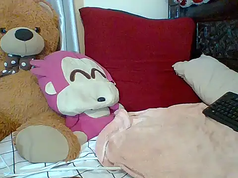 Snapshot of Poisonous_Ivy chatting on February 19, 2026, 10:06 pm Poisonous Ivy online show from February 19, 2026, 10:06 pm