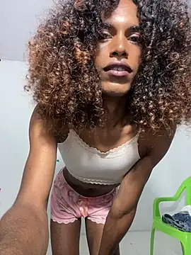 Snapshot of lau_sil chatting on February 28, 2026, 12:28 pm lau sil online show from February 28, 2026, 12:28 pm