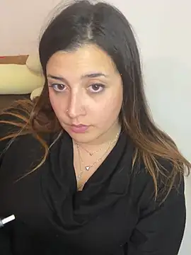 Snapshot of Novababy18 chatting on December 18, 2024, 11:08 pm Novababy18 online show from December 18, 2024, 11:08 pm